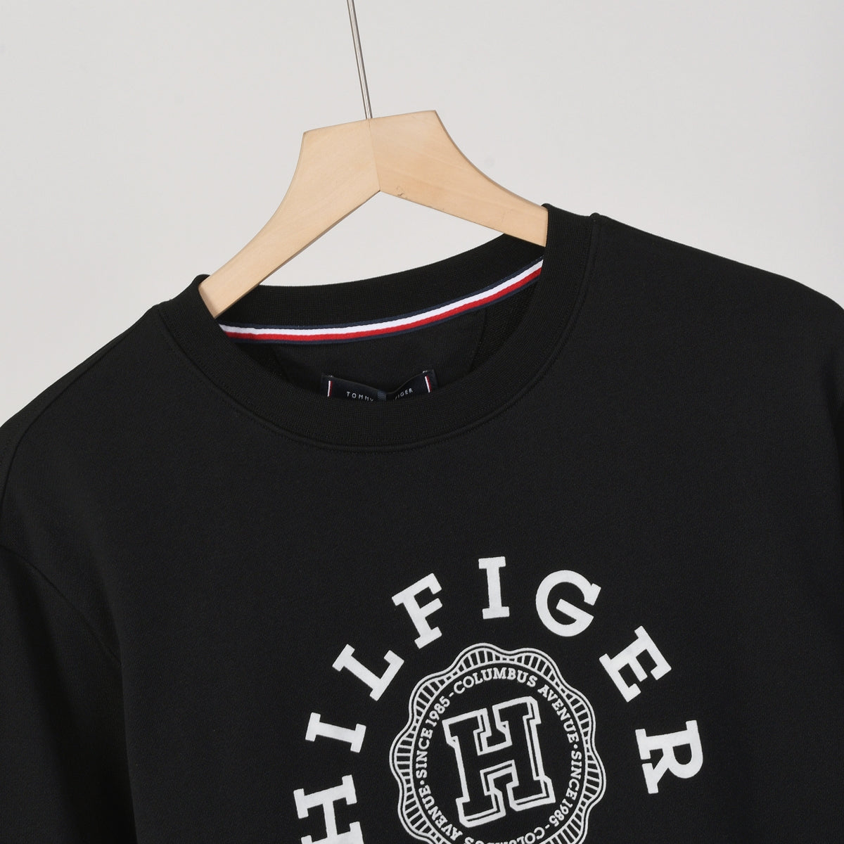 313#TommyCrew Neck Sweatshirt