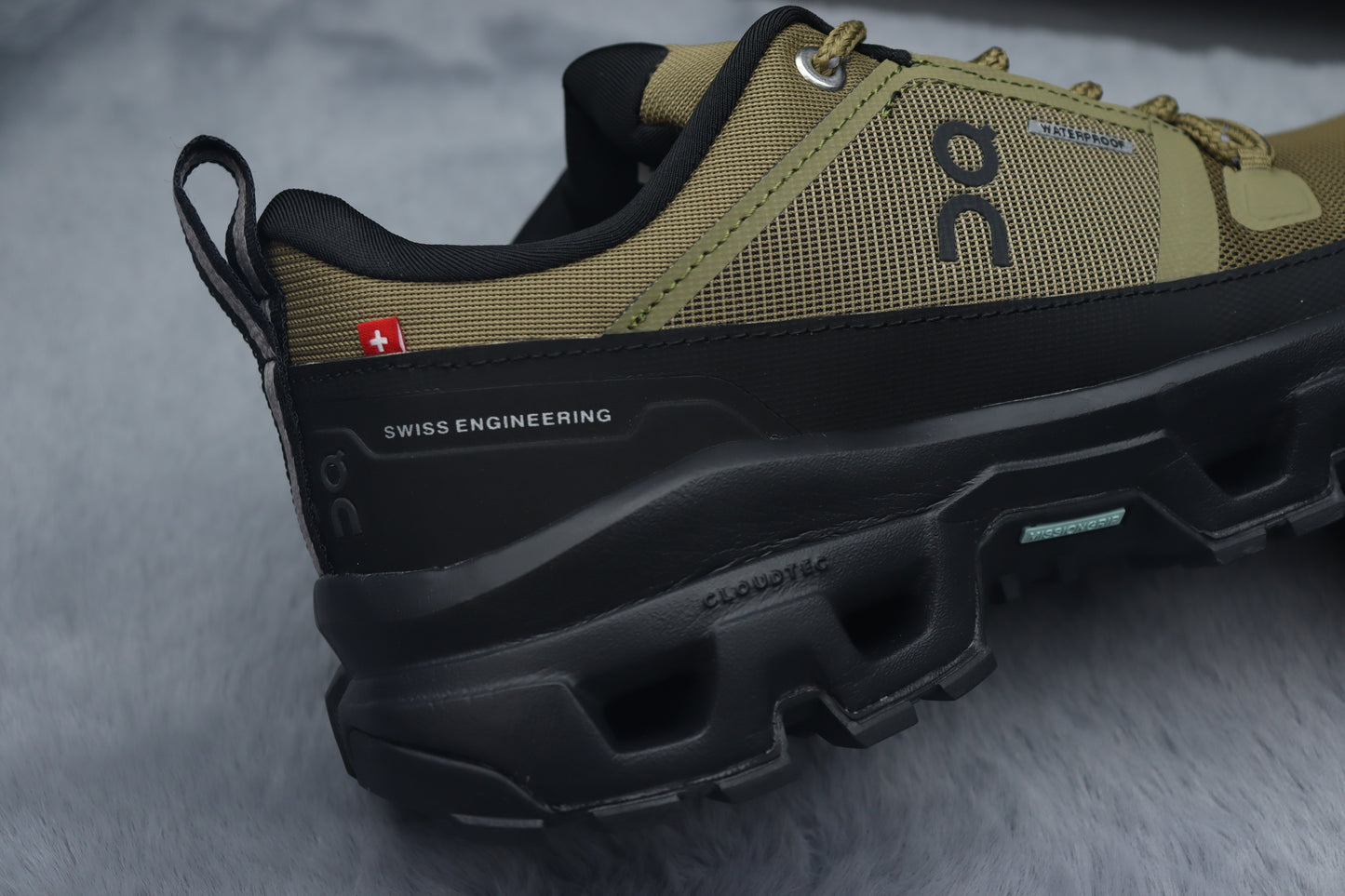 ONCLOUD ROCK LOW WATER PROOF