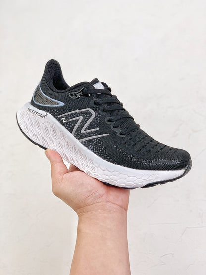 New Balance NB Fresh Foam Black&White