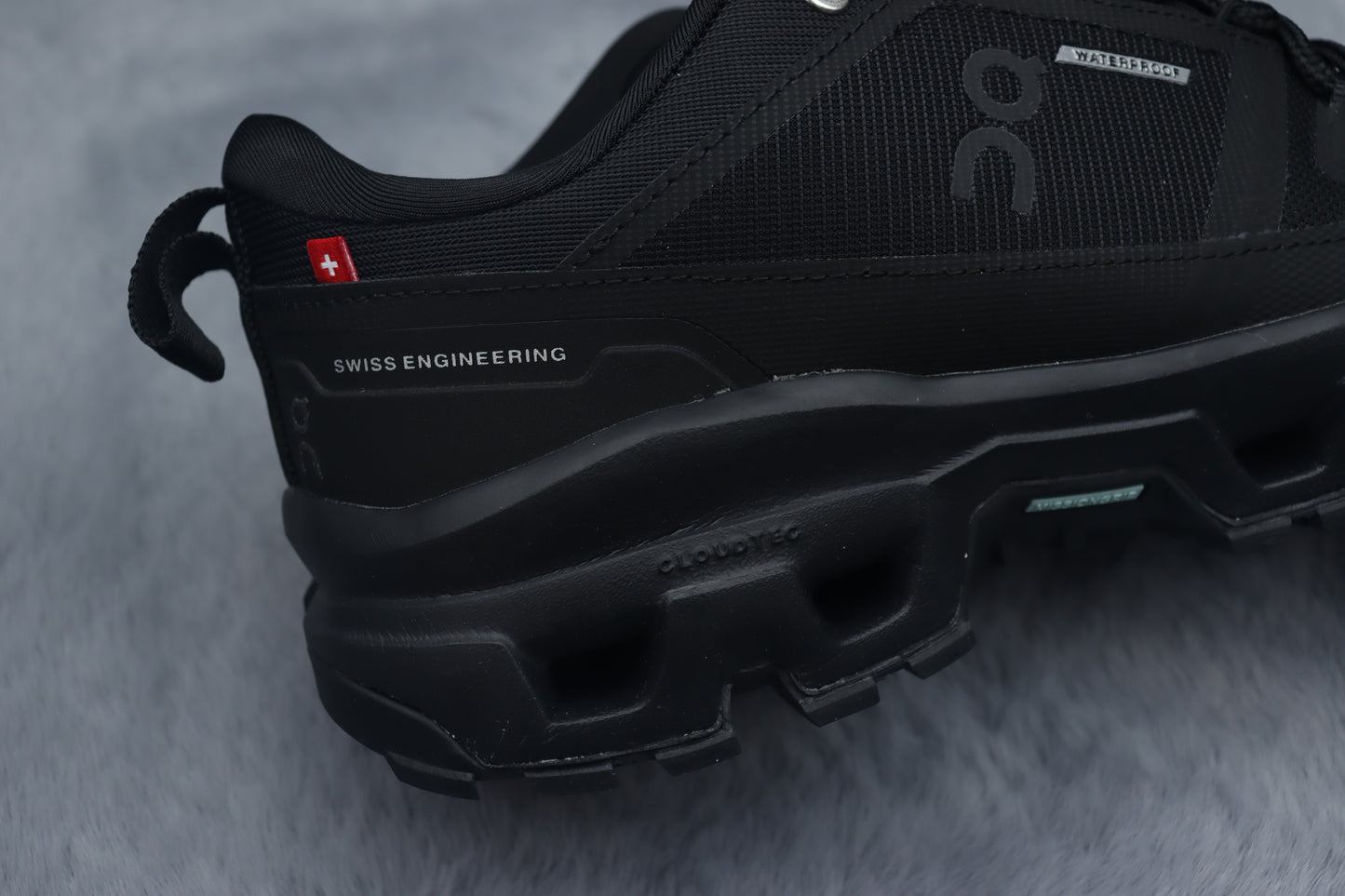 ONCLOUD ROCK LOW WATER PROOF