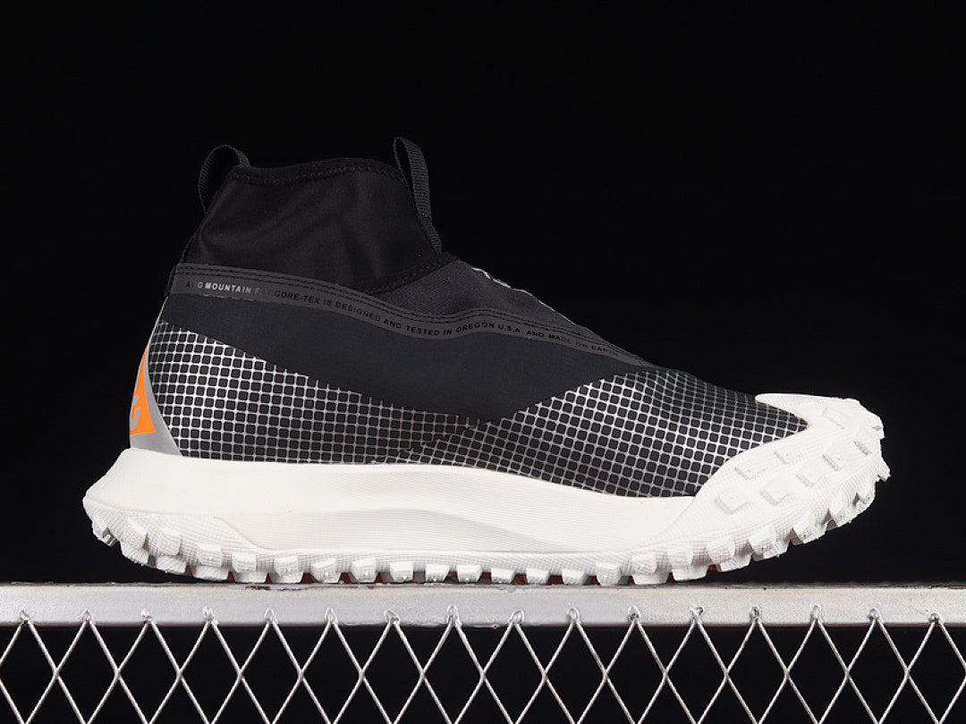 ACG MOUNTAIN FLY GTX BLACK/METALLIC SILVER