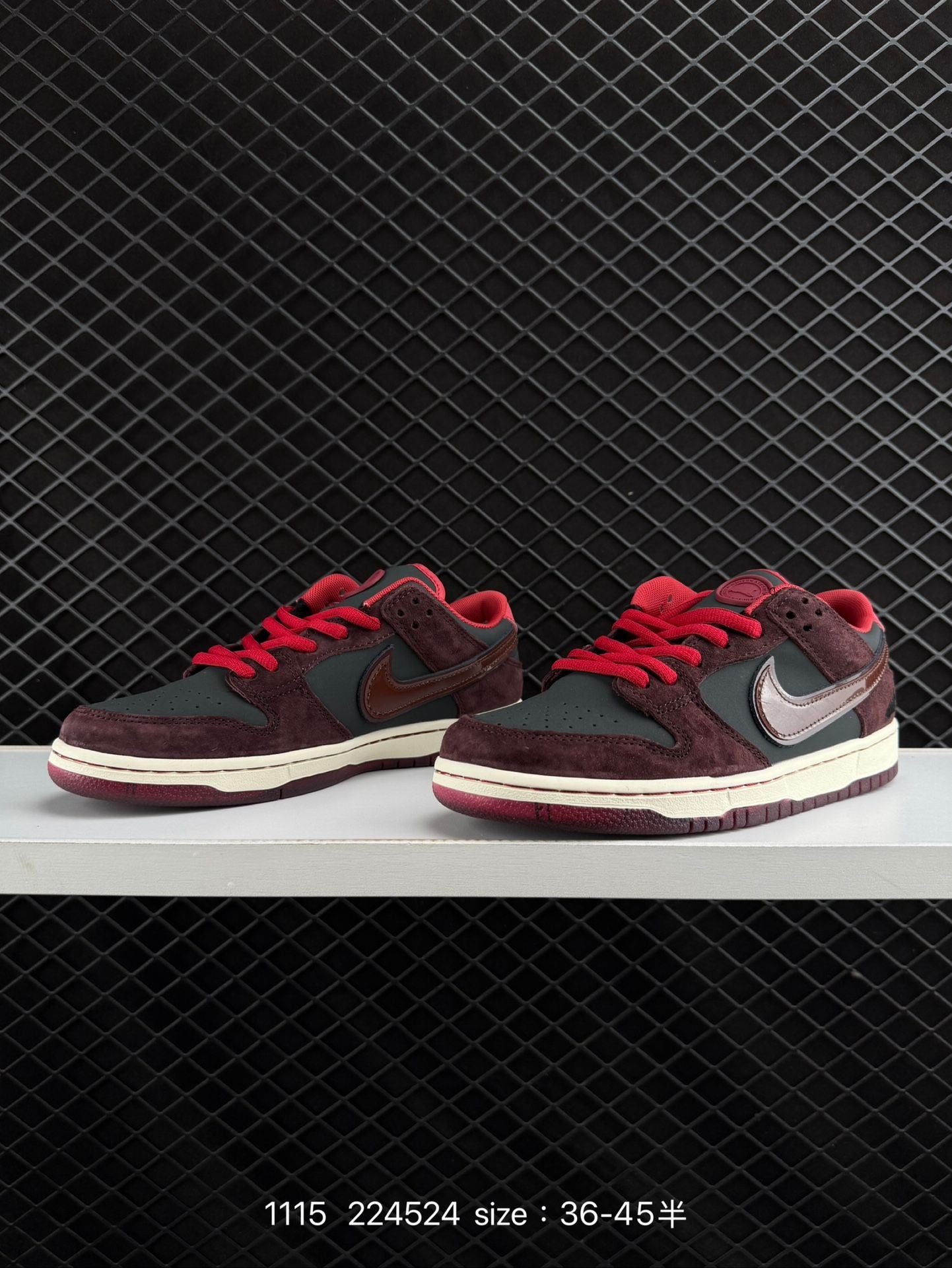 1yu2poo Nike SB Dunk Low Retro Dunk Series Retro Low Top Casual Sports Skateboarding Board Shoes with Soft and Comfortable Foot Feel ZoomAir Cushion Effectively Absorbs the Impact of Extreme Sports such as Skateboarding When Landing, Providing Better Experience for Street Athletes