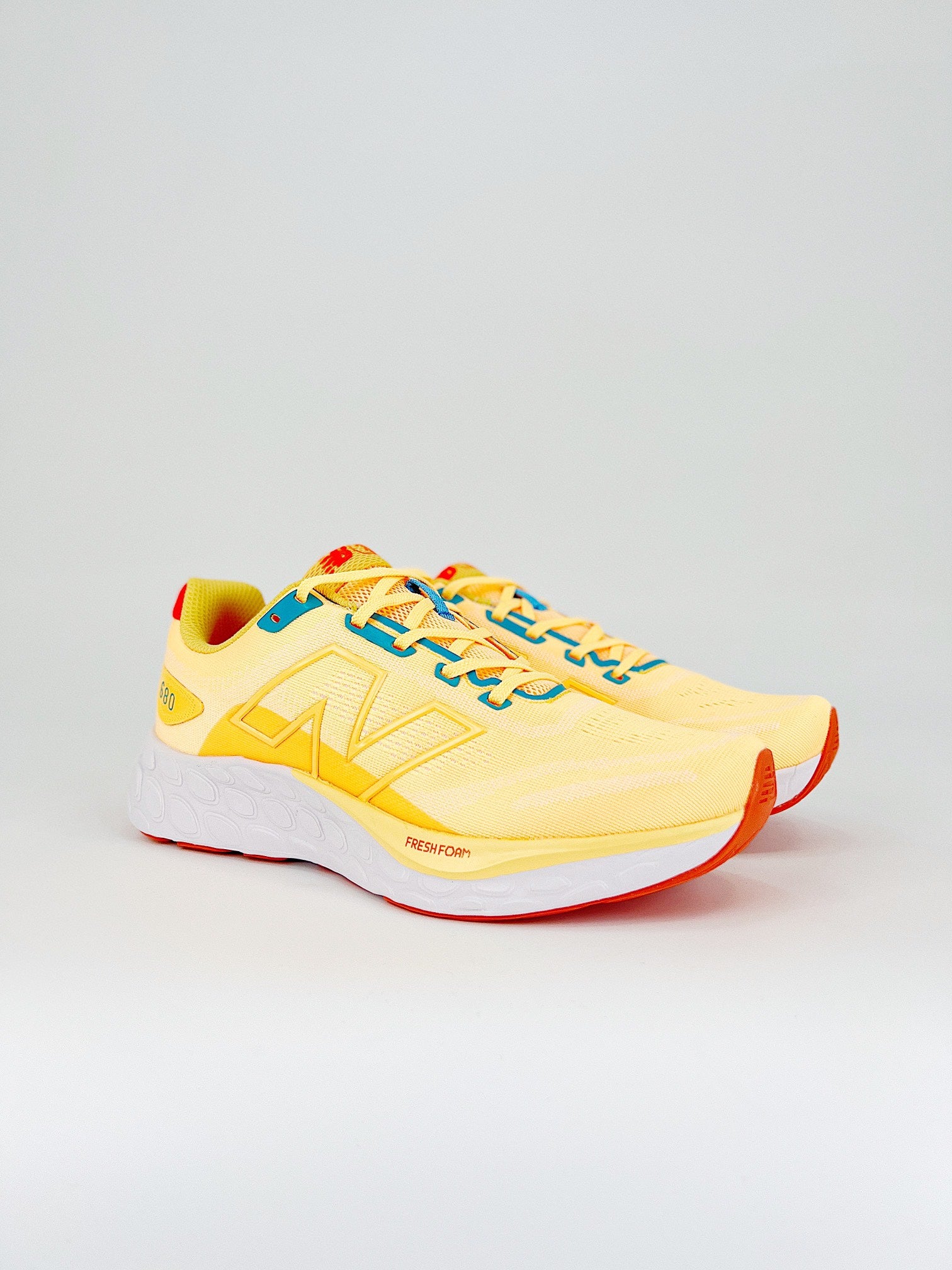 New Balance Fresh Foam X W680CL8
