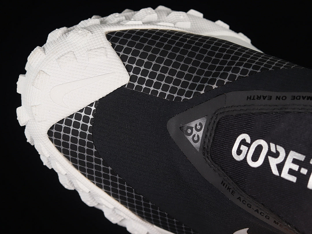 ACG MOUNTAIN FLY GTX BLACK/METALLIC SILVER
