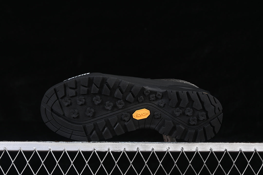 [THE NORTH FACE GLENCLYFFE LOW GREY/BLACK