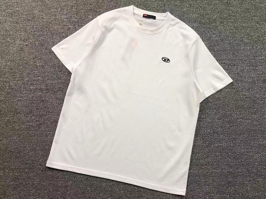 DIESEL T-SHIRT 3109220203