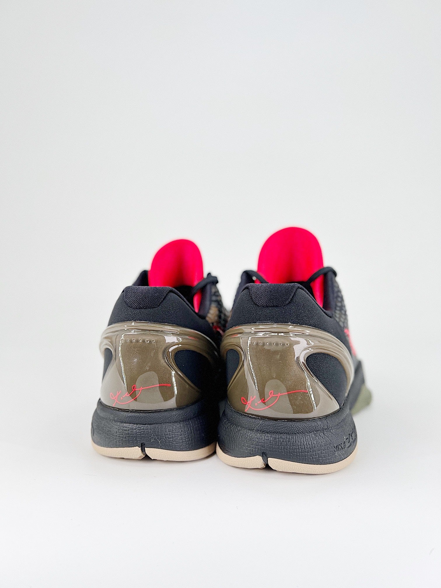 NK Zoom KOBE 6 Protro