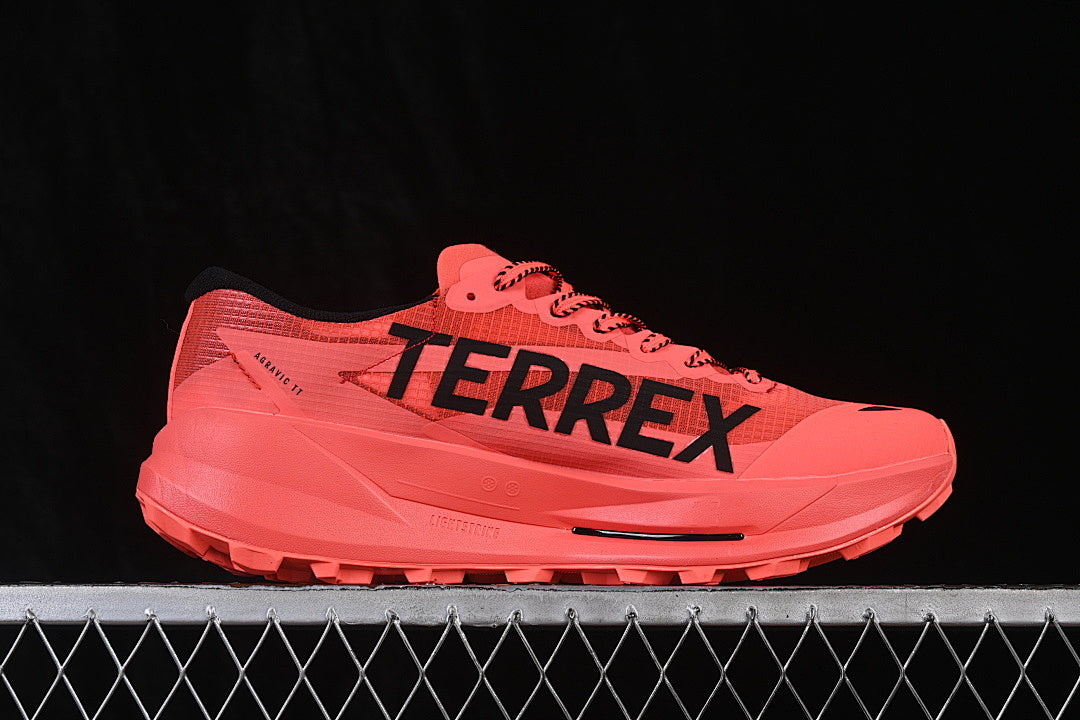 TERREX AGRAVIC SOLE-BOOSTING RUNNING SHOES RED/BLACK/RED