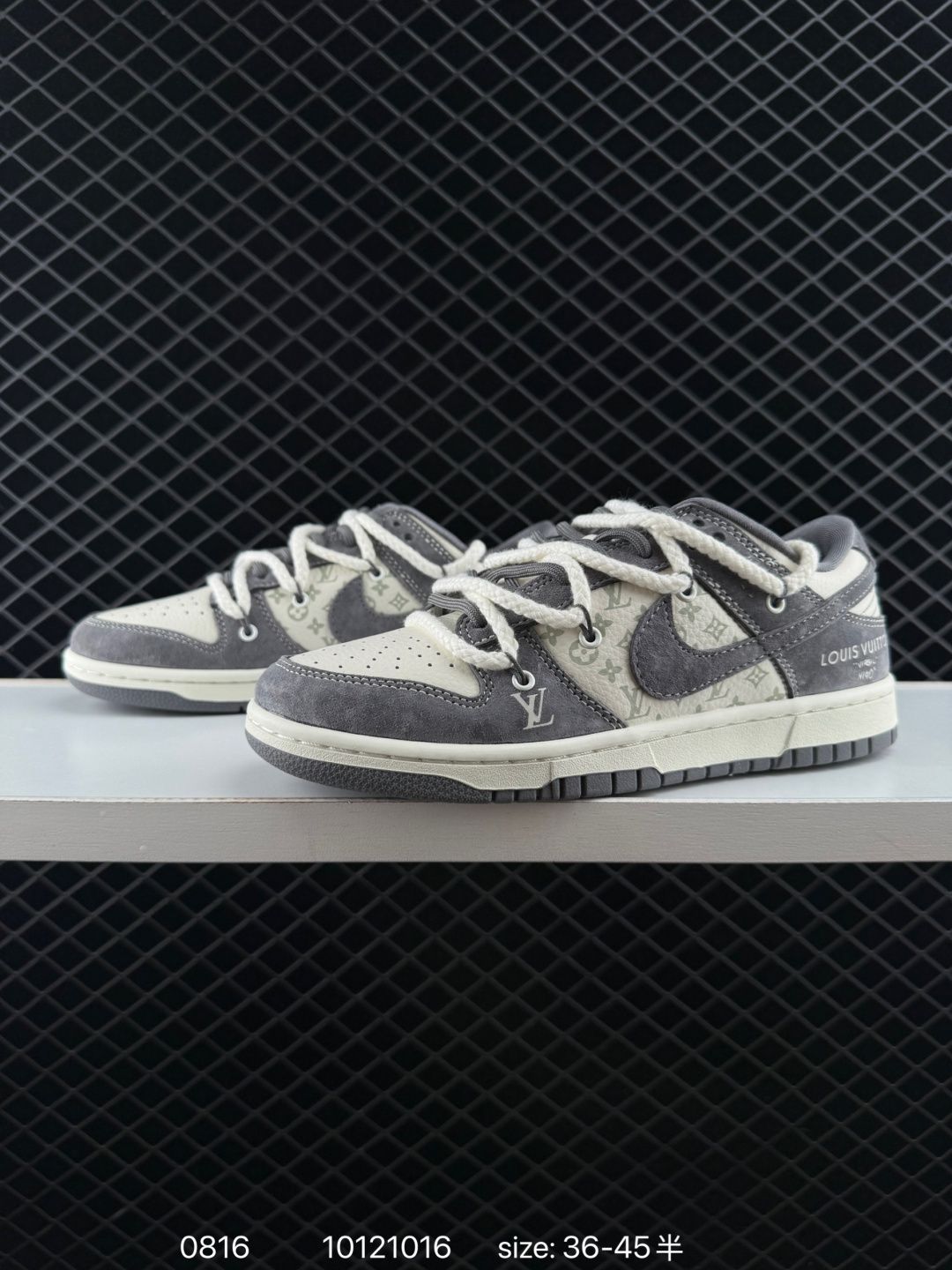 Nike Dunk Low Retro ‘DIY high-end customization’ Nike low-top casual sports shoes sb series Original head layer material The materials are absolutely unambiguous. Exclusive version steaming processing brings better visual and foot experience Cleanliness Electric embroidery craft Clean leather cutting