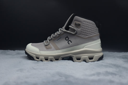 ONCLOUD ROCK LOW WATER PROOF
