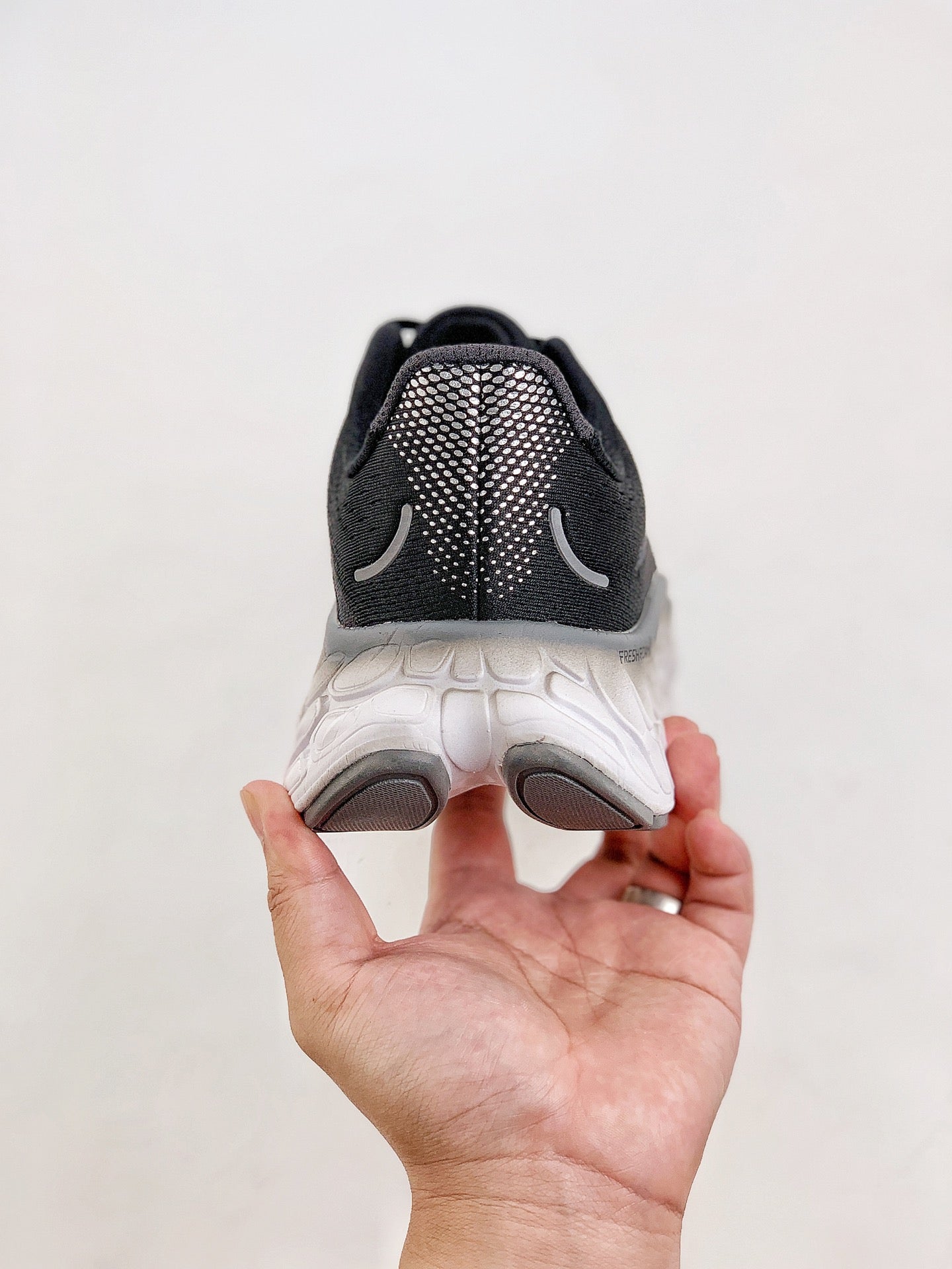New Balance NB Fresh Foam X More v4 Silver