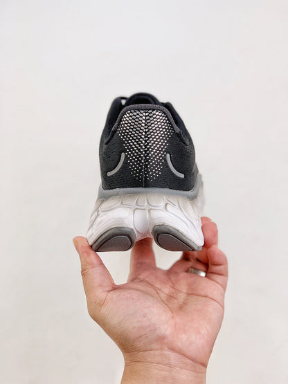 New Balance NB Fresh Foam X More v4 Silver