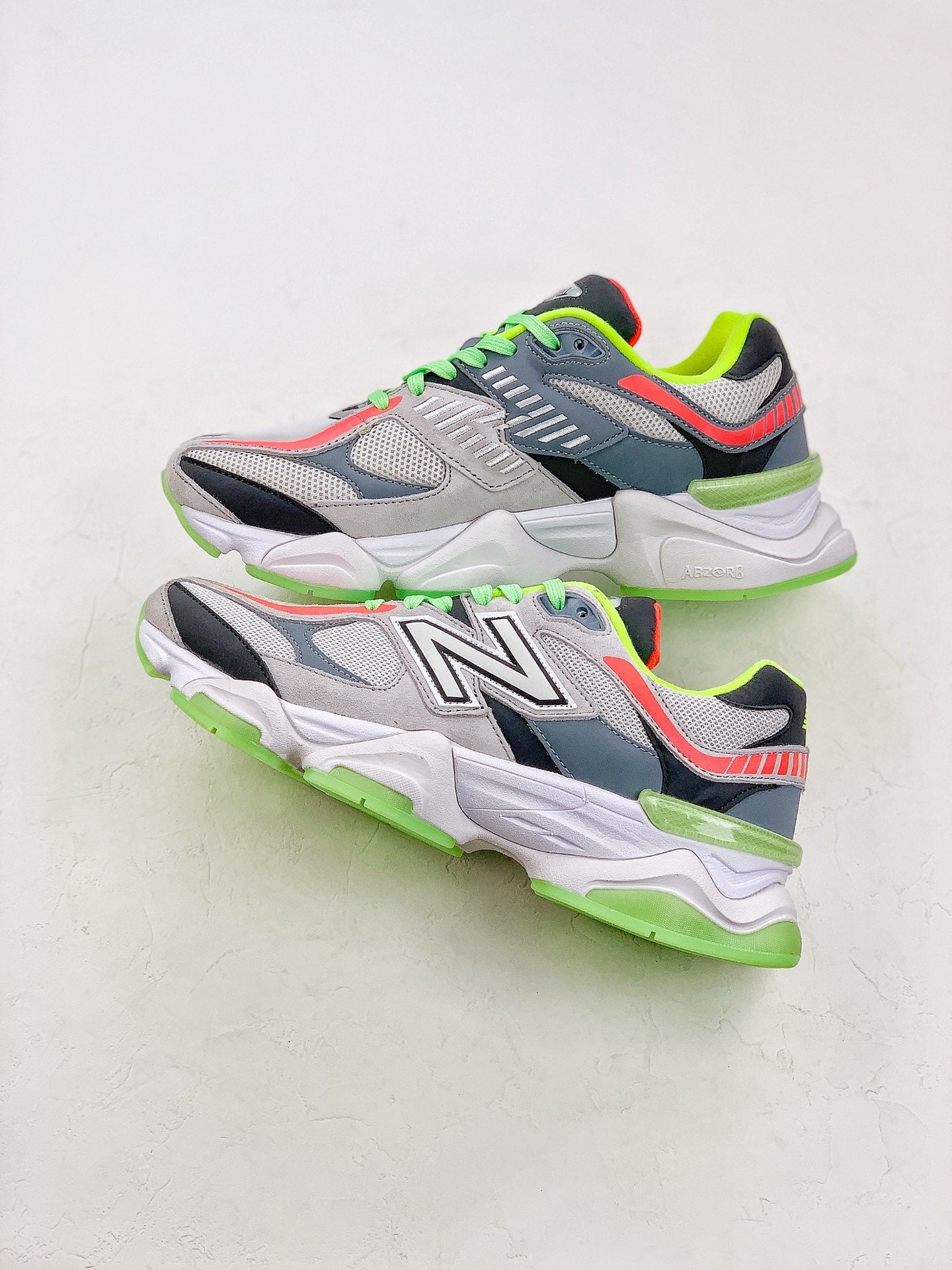 New Balance NB 9060 Silver&Green