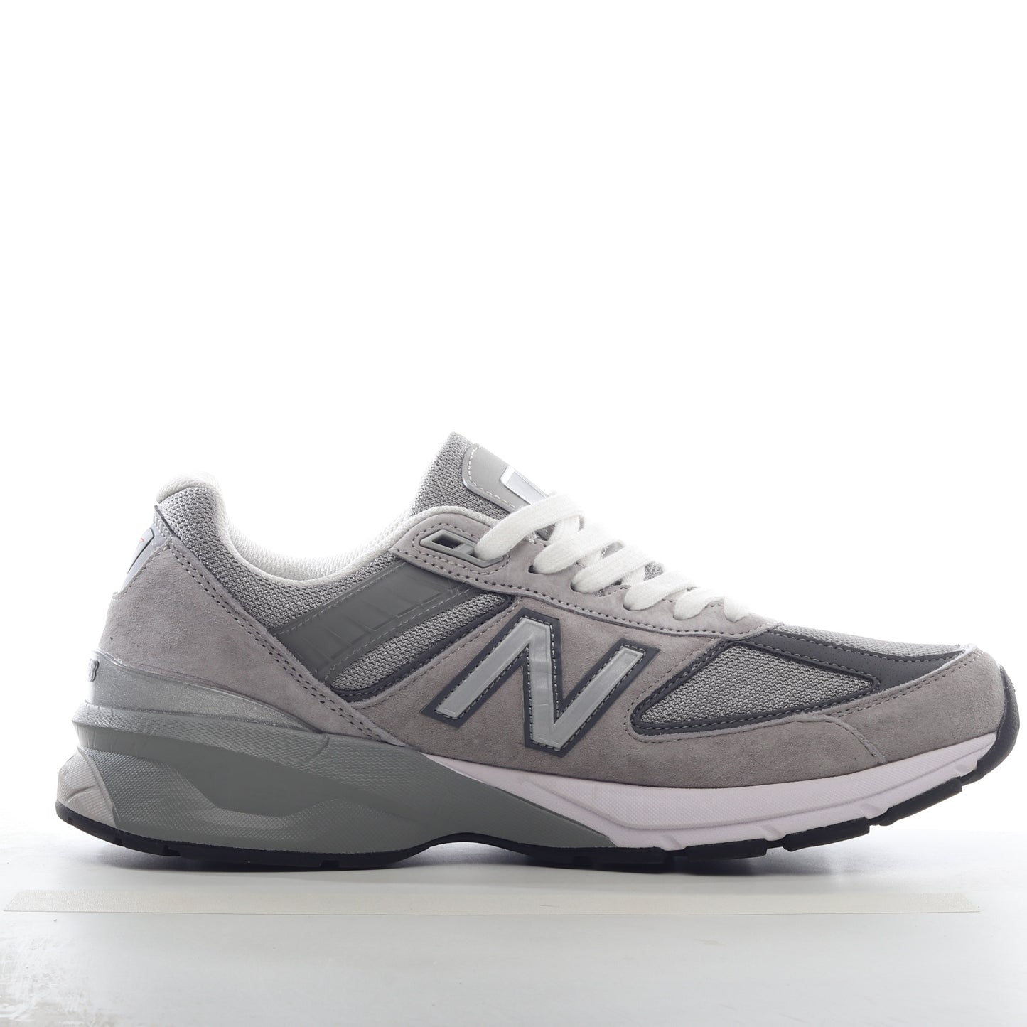 New Balance NB990