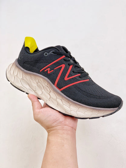 New Balance NB Fresh Foam X More v4 Black Red