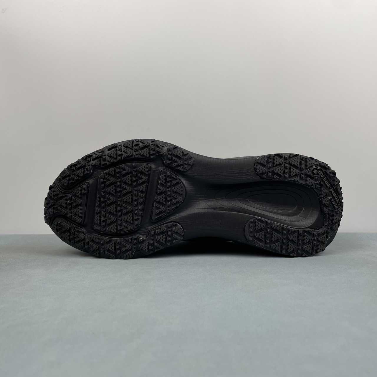 Nike Zoom Vomero PLUS 35-46