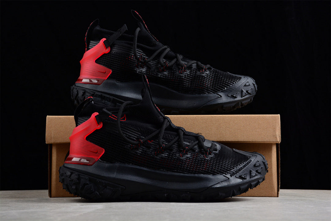 ACG MOUNTALN FLY LOW GTX SE BLACK/BLACK/RED