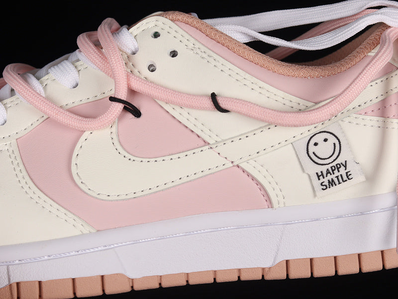 【300】[DD1503-118]-[DUNK LOW WHITE/PINK]-[WOMAN:36-41]