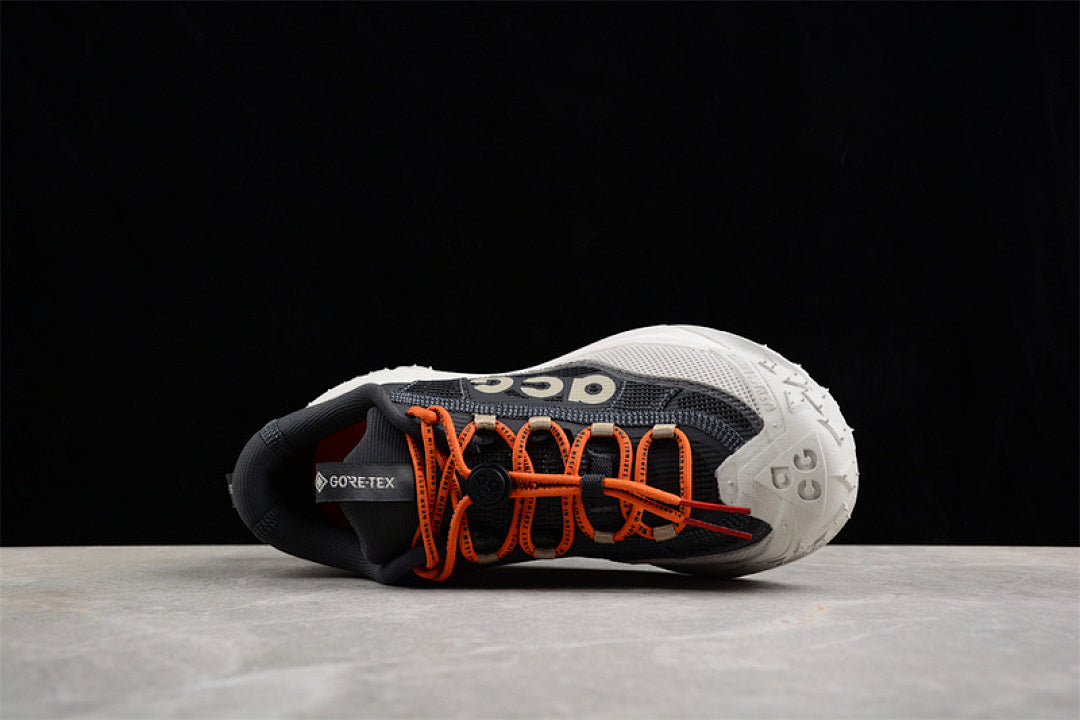 ACG MOUNTAIN FLY 2 WHITE/GREY/BLACK/ORANGE