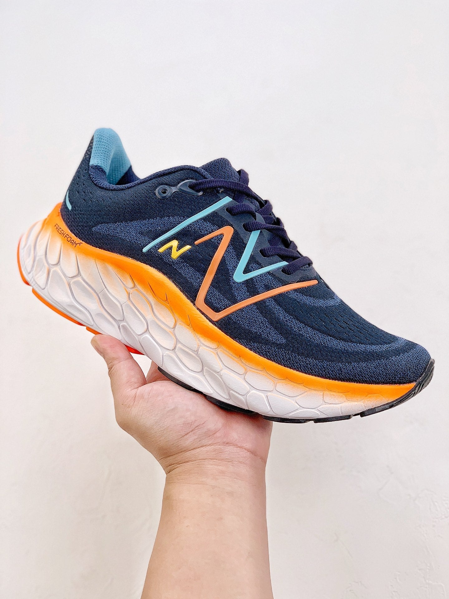 New Balance NB Fresh Foam X More v4 Nave Orange