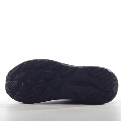 HOKA ONE ONE Clifton 9 GTX