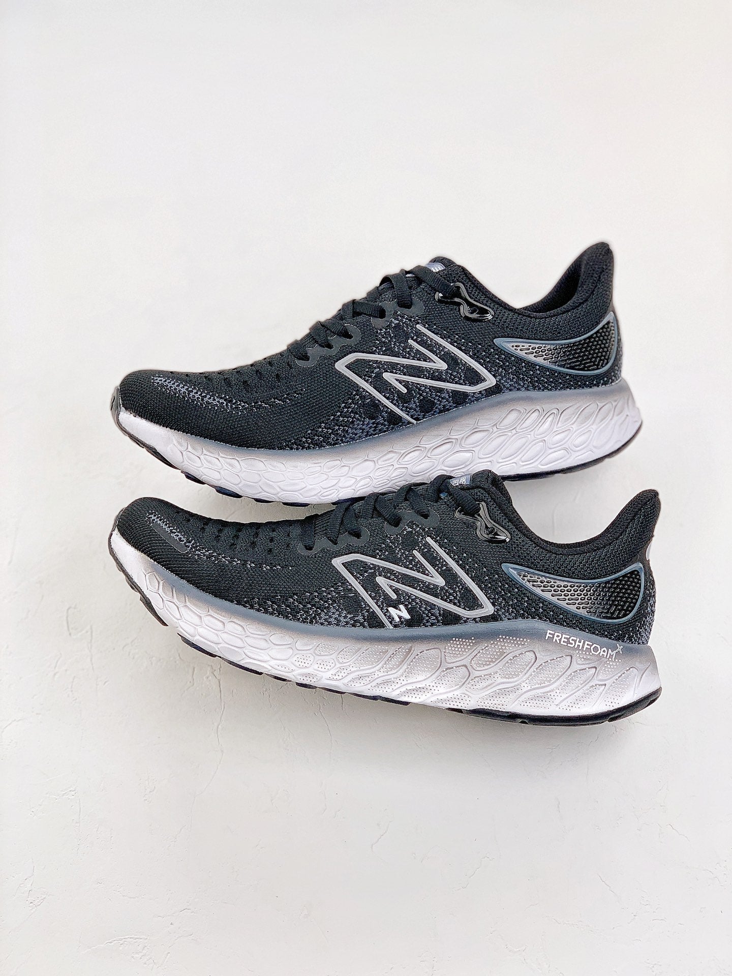 New Balance NB Fresh Foam Black/White
