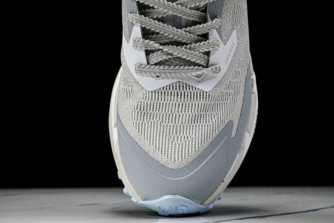 NS97R04A THE NORTH FACE ENDURIS 4 BLUE/GREY