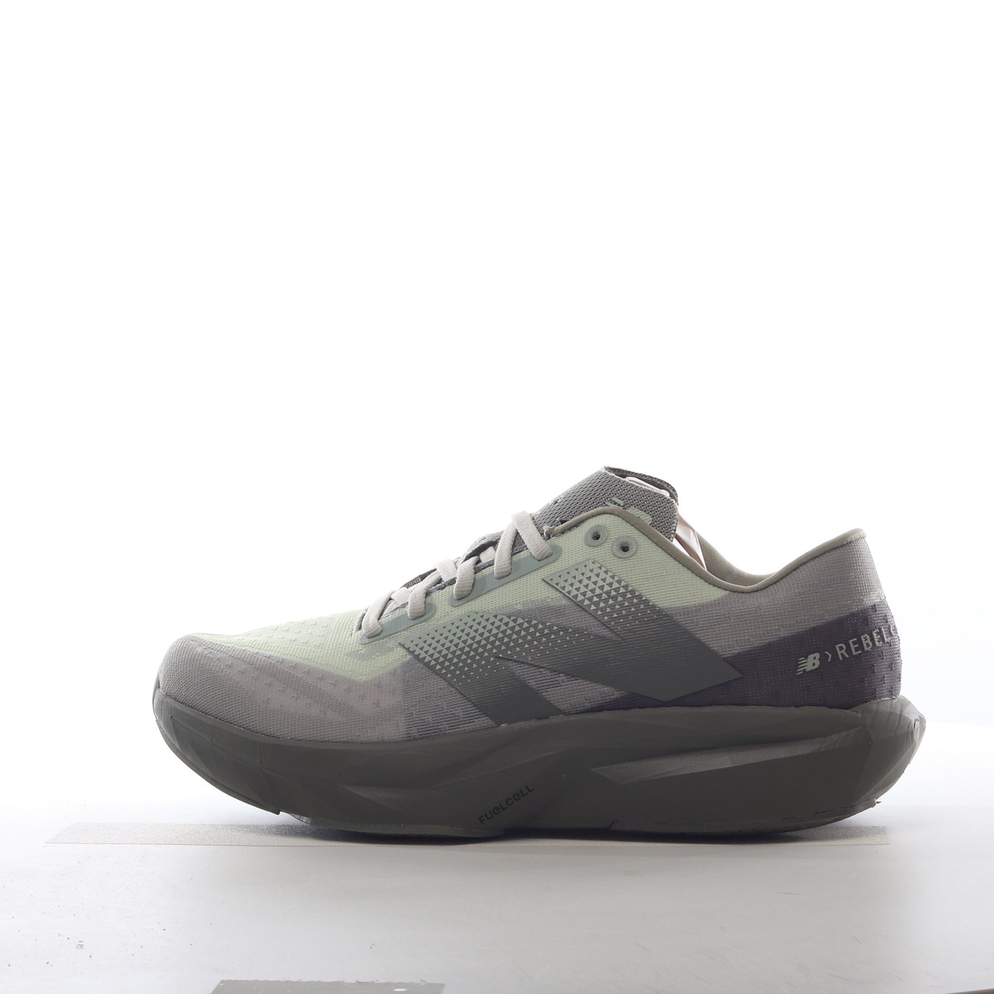 New Balance FuelCell Rebel V4