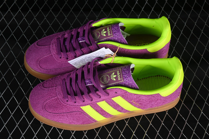 【200】【HQ8715】-[ORIGINALS GAZELLE INDOOR SHOCK PURPLE/SOLAR YELLOW/GUM]-[WOMAN:36-39]-[MAN:40-45]