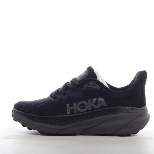 HOKA ONE ONE Challenger ART 7