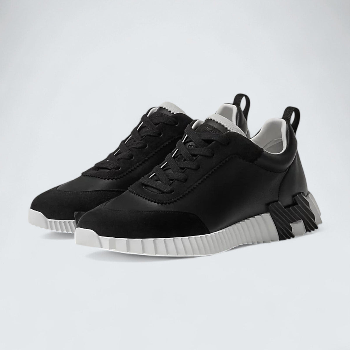 Bouncing ‘Noir Blanc’