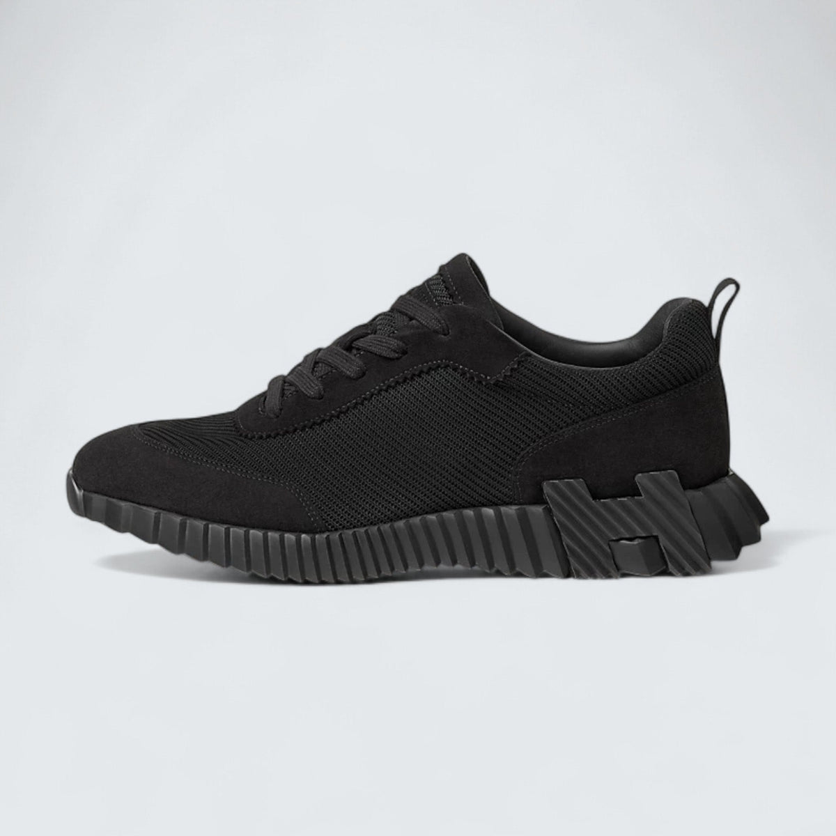 Bouncing ‘Noir Mesh’
