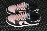 【300】【CW1590-100】-[SB DUNK LOW BLACK/PINK]-[WOMAN:35.5-40]