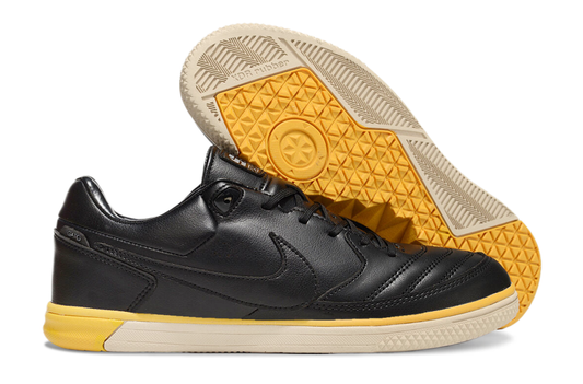 Nike Gato IC 39-45