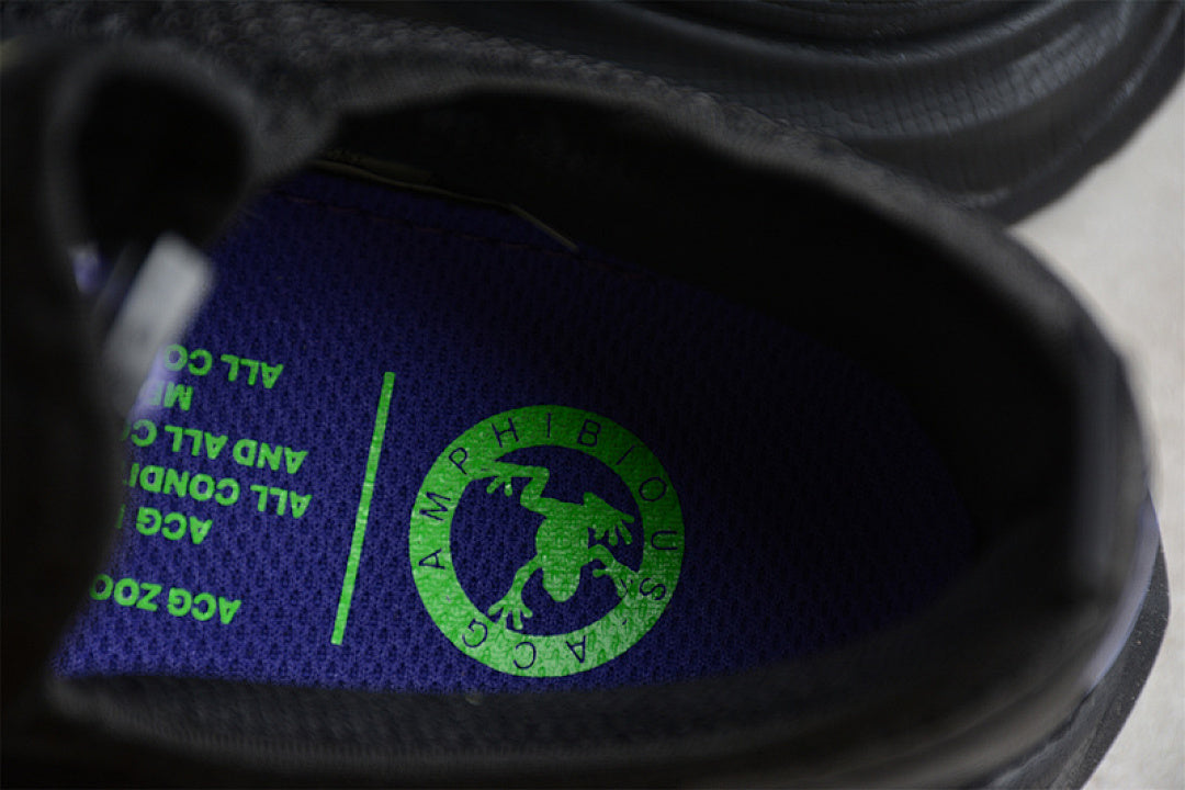 ACG ZOOM AIR AO BLACK/ATOMIC VIOLET
