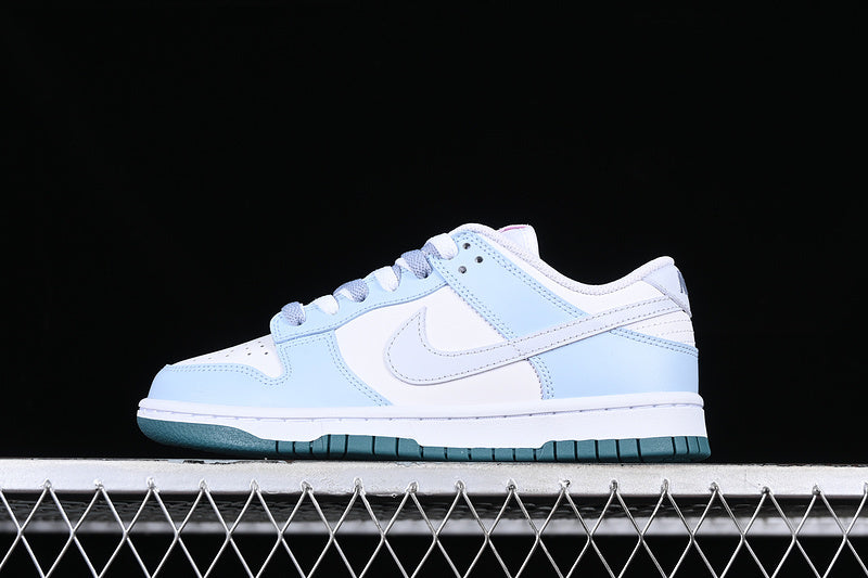 【300】[FD9911-101]-[SB DUNK LOW WHITE/BLUE]-[WOMAN:35.5-40]