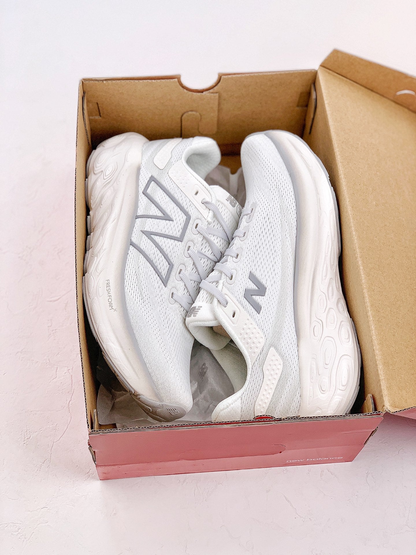 New Balance NB Fresh Foam White silver