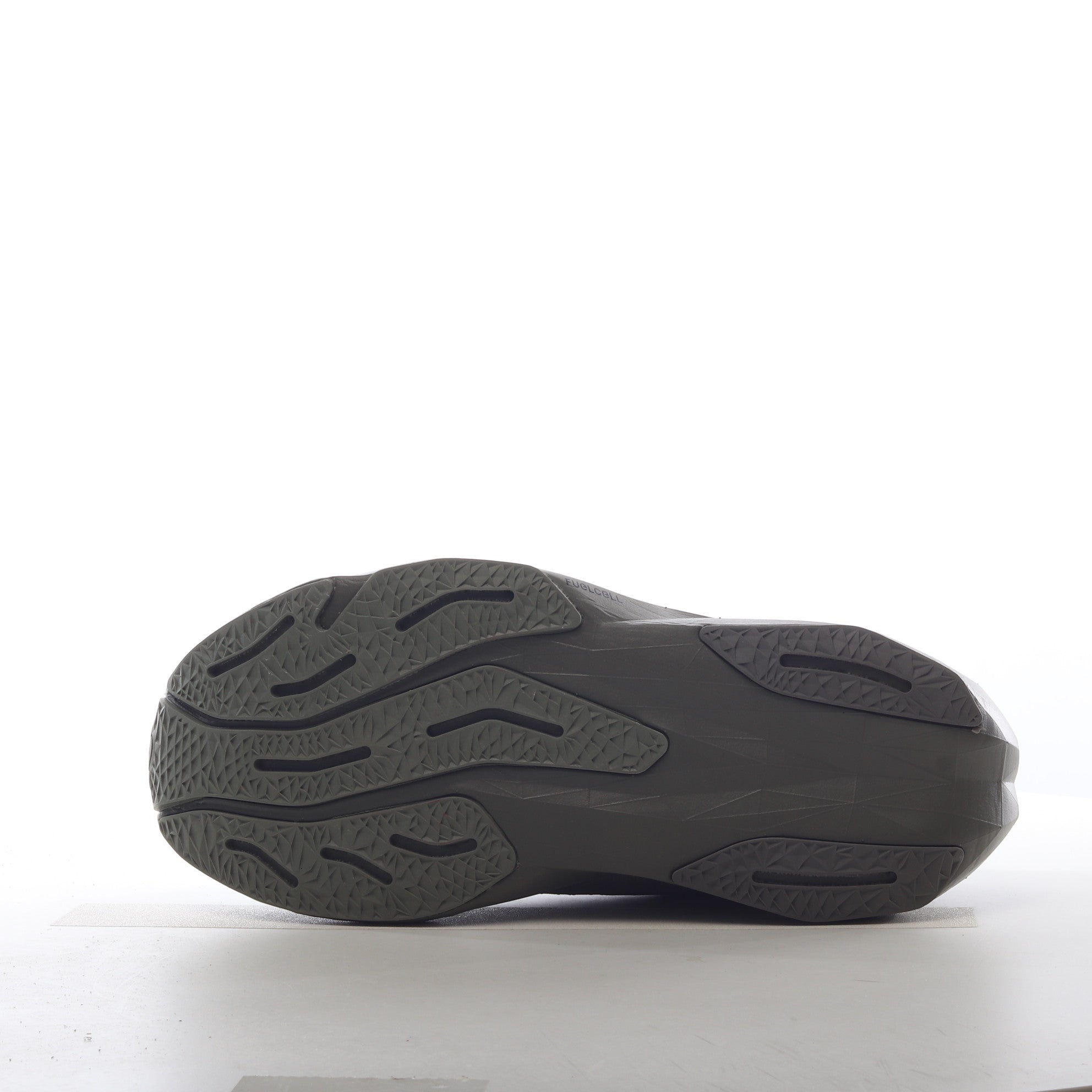 New Balance FuelCell Rebel V4