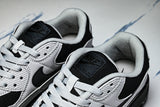 IM5989 077 AIR MAX 90 LIGHT SMOKE GREY BLACK LIGHT SMOKE GREY/BLACK/ANTHRACITE/PHOTON DUST