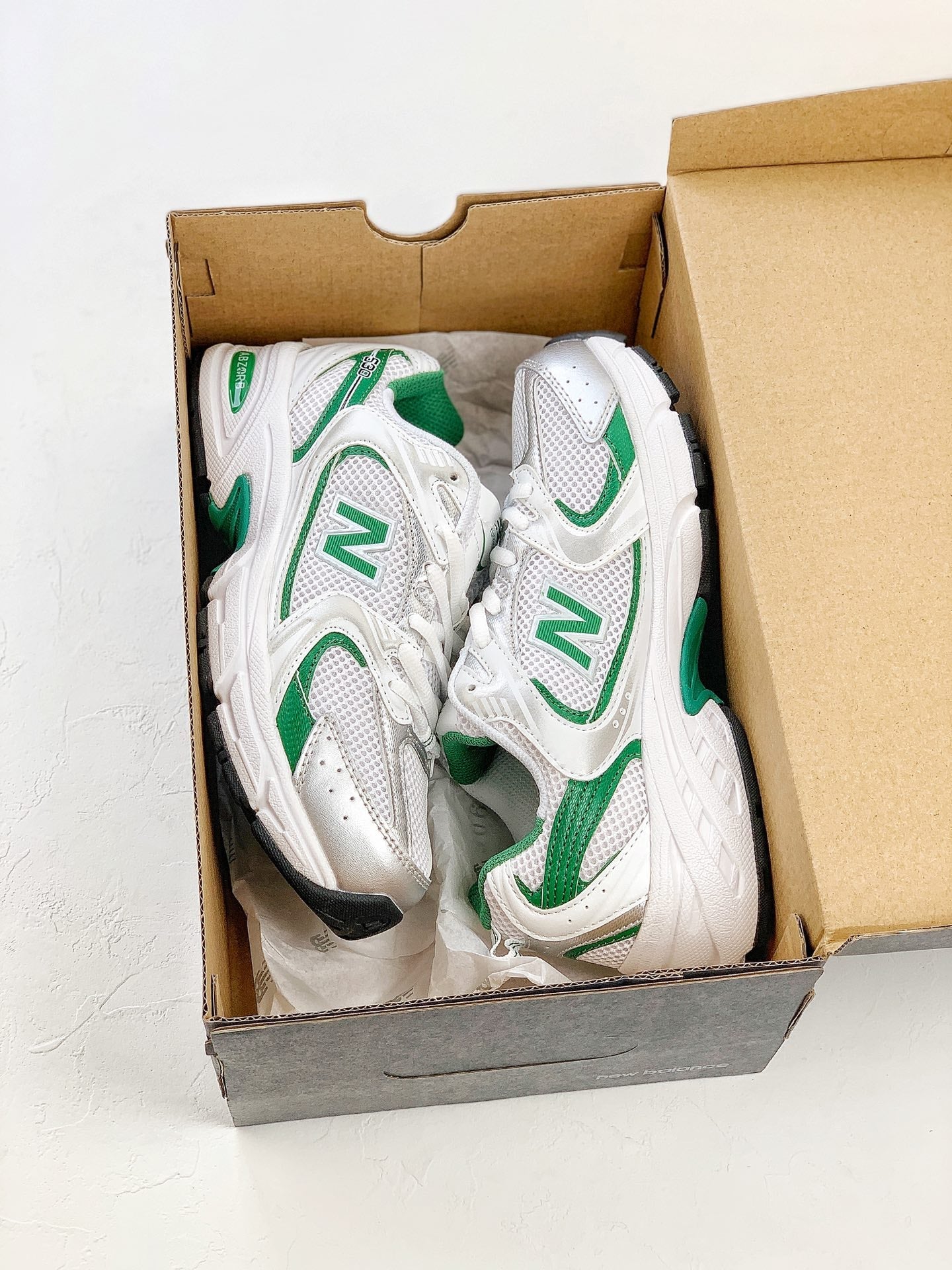 New Balance 530 white nightwatch