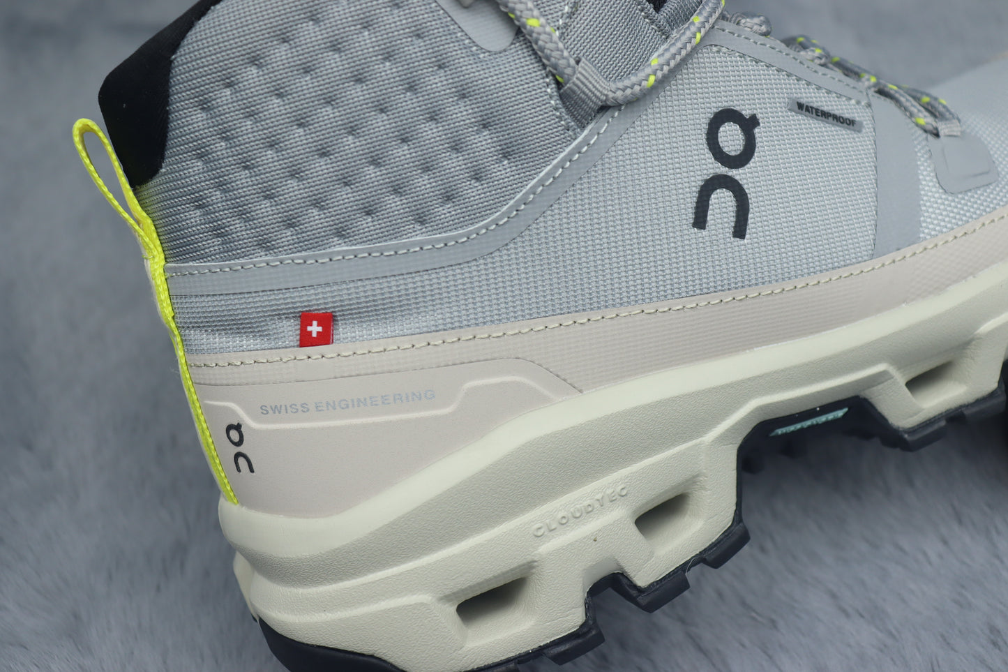 ONCLOUD ROCK LOW WATER PROOF