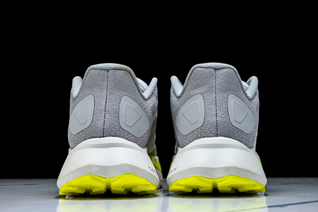【270】NFOA8AEP-CIY THENORTHFACE ENDURIS 4 GREY/GREEN/WHITE