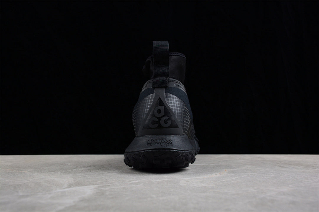 ACG MOUNTAIN FLY GORE-TEX BLACK/DARK GREY-BLACK