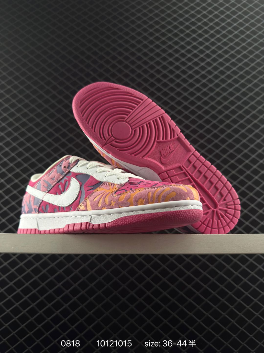 Nike NK Dunk Low Retro DIY low-top casual sports shoes Original head layer material The materials are absolutely unambiguous. Exclusive version steaming processing brings better visual and foot experience. Cleanliness Electric embroidery craftsmanship The leather is clean and cut without any burrs. The details are perfect