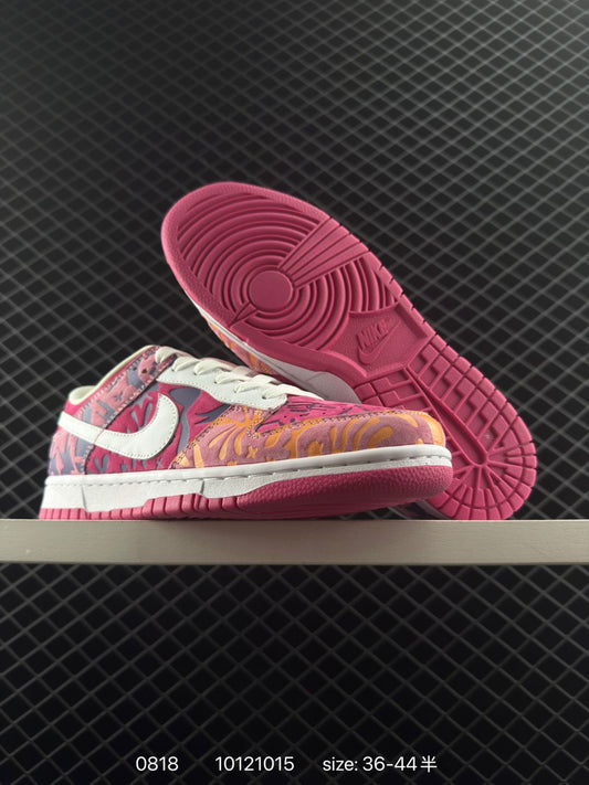 Nike NK Dunk Low Retro DIY low-top casual sports shoes Original head layer material The materials are absolutely unambiguous. Exclusive version steaming processing brings better visual and foot experience. Cleanliness Electric embroidery craftsmanship The leather is clean and cut without any burrs. The details are perfect