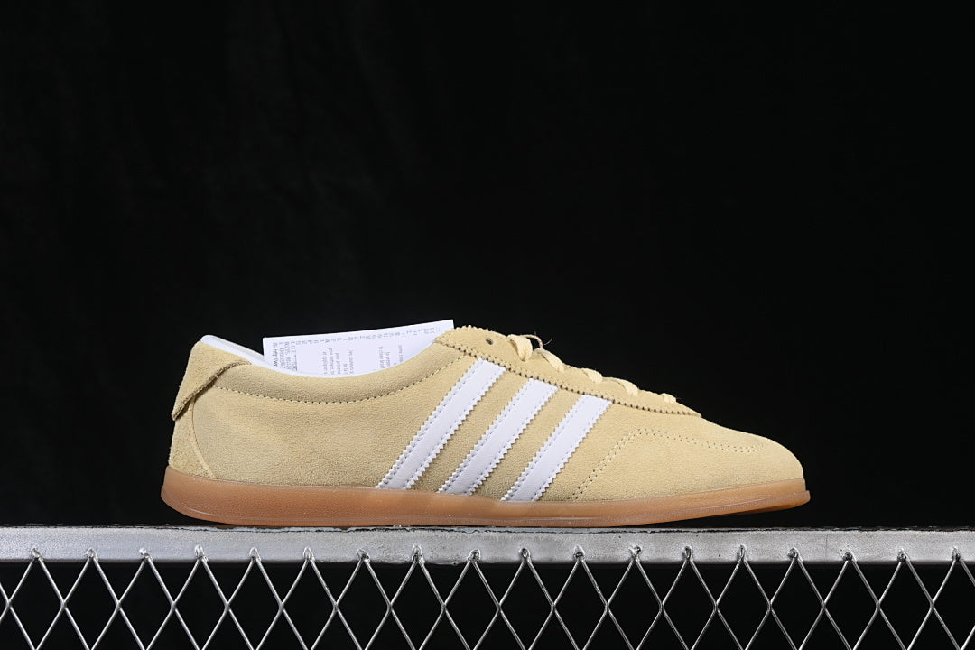 [JR8894]-[ORIGINALS GAZELLE LO PRO CASUAL SNEAKERS WHEAT/WHITE]-[WOMAN:35-39]-[MAN:40-45]