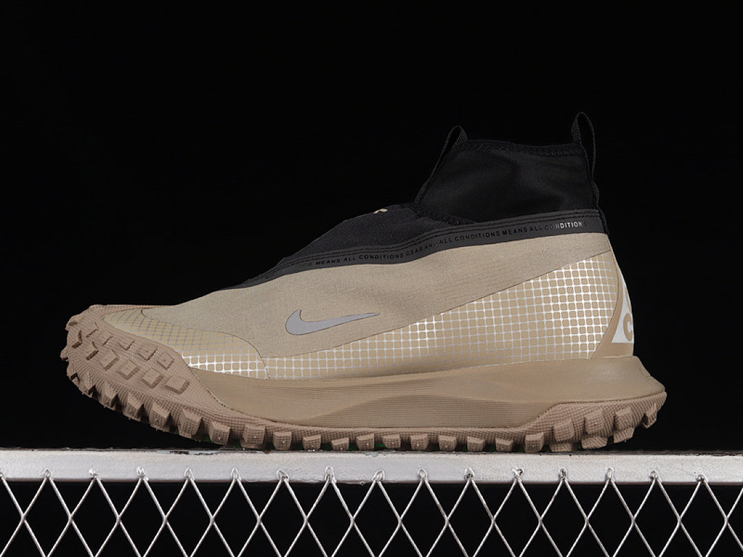 ACG MOUNTAIN FLY GORE TEX KHAKI/METALLIC SILVER