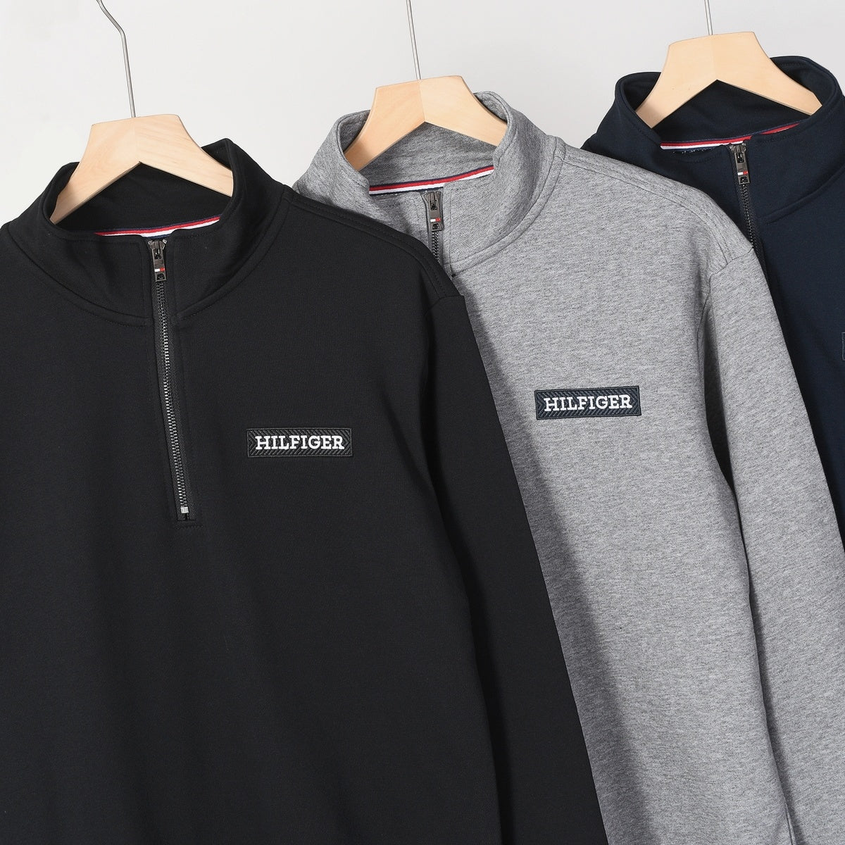 605Half ZipStand Collar Sweatshirt