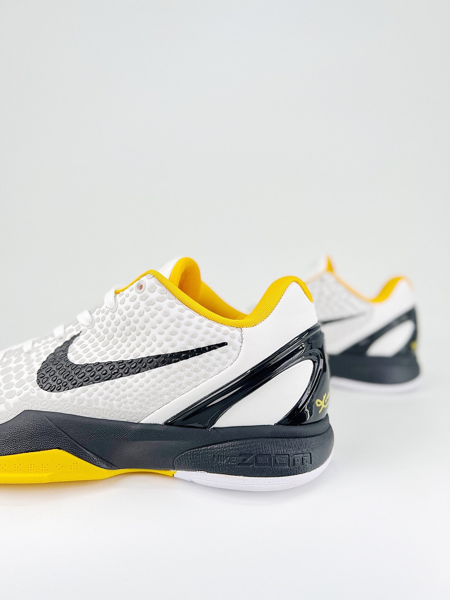NIKE Zoom KOBE 6