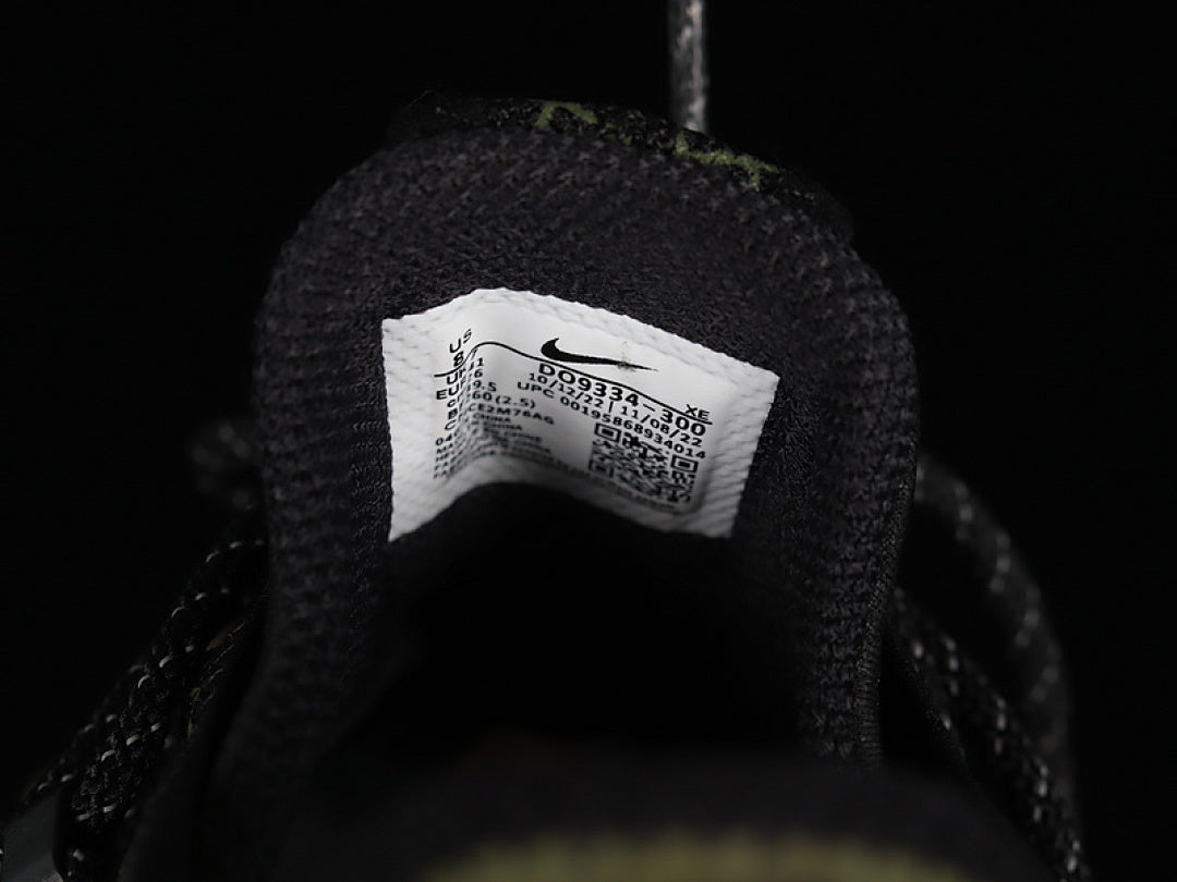 ACG MOUNTAIN FLY LOW SE PILGRIM/BLACK